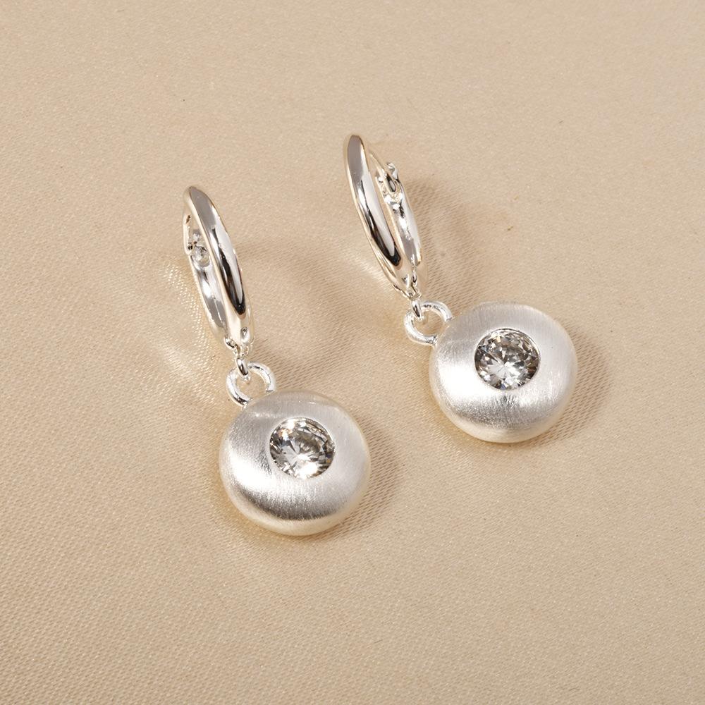 2026 French Style Brushed Heart Huggie Earrings - Matte Gold Silver Zircon Inlaid Heart Drop Earrings for Women Niche Design Jewelry