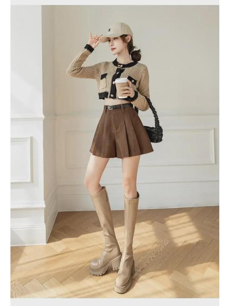 2023 Autumn/Winter Women's Plus Size High Waist Corduroy A-Line Wide-Leg Pleated Shorts
