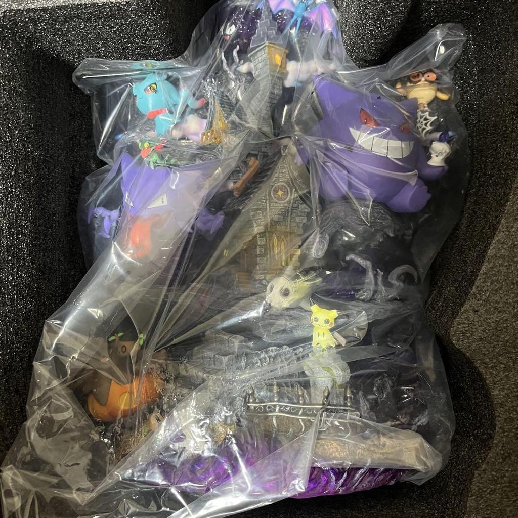 [USED] Pokemon Ghost-Type Diorama Figure, Made in Japan, 31cm Long