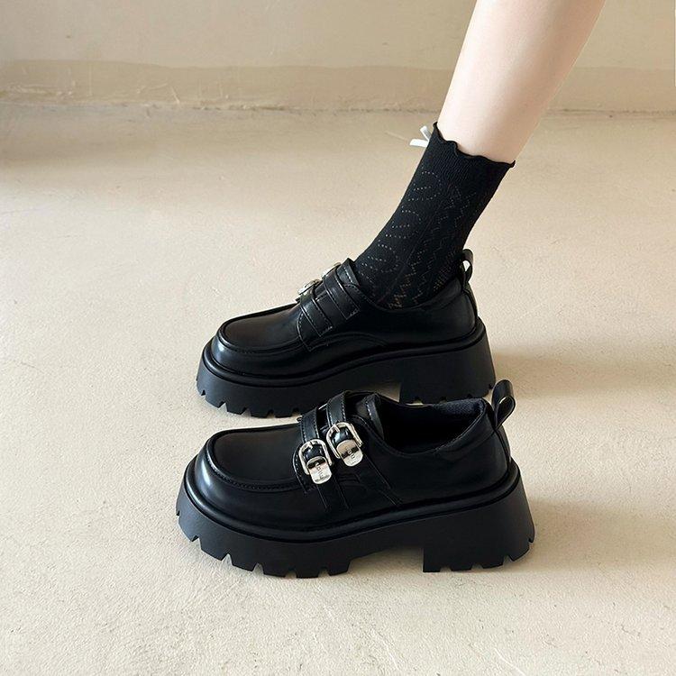 

Белые лоферы женские 2025 весна и осень новая толстая платформа на каблуке маленькие кожаные туфли в британском стиле с юбкой черные одинарные туфли 39 чёрный