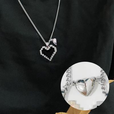 2Pcs Couple Necklace Heart Charm Magnetic Suction Shiny Finish Necklace Valentine Day Anniversary Jewelry Gift