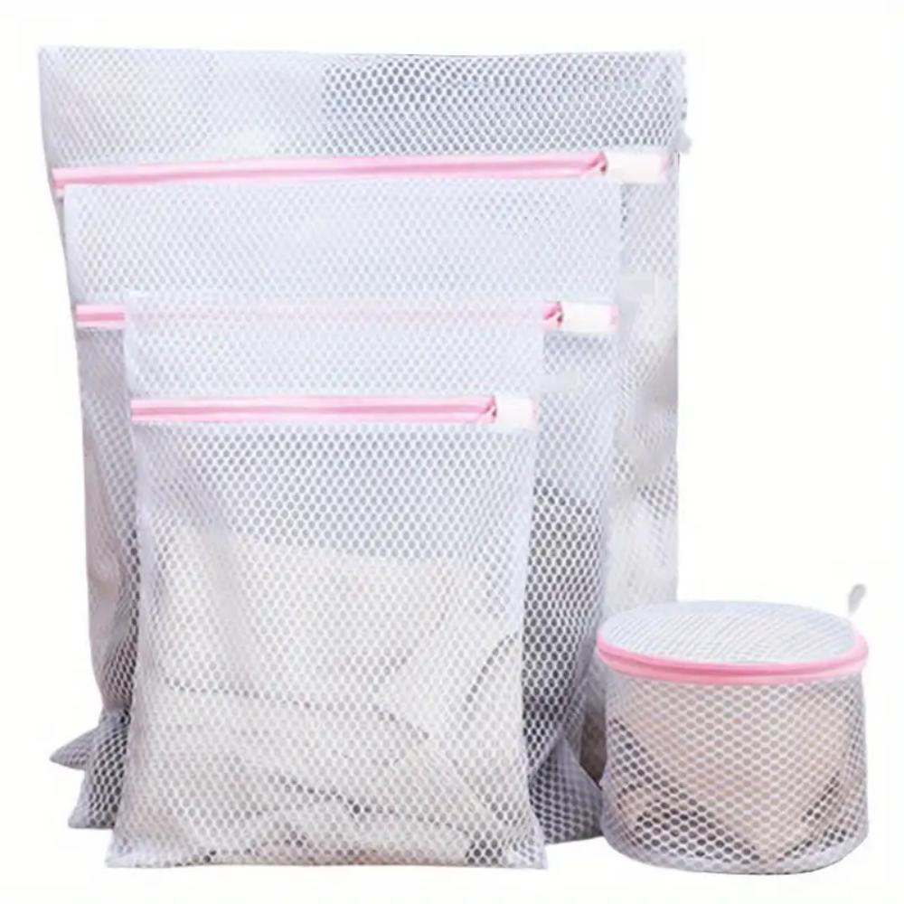 This 4-piece set protects the laundry bag from getting clothes dirty, cleans the washing machine, prevents tangling and deformat