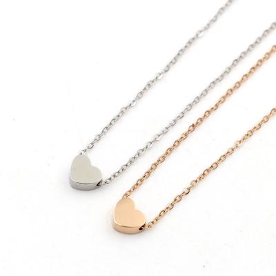 Simple Love Short Necklace Collarbone Chain Female, Exquisite Metal Heart-shaped Short Necklace