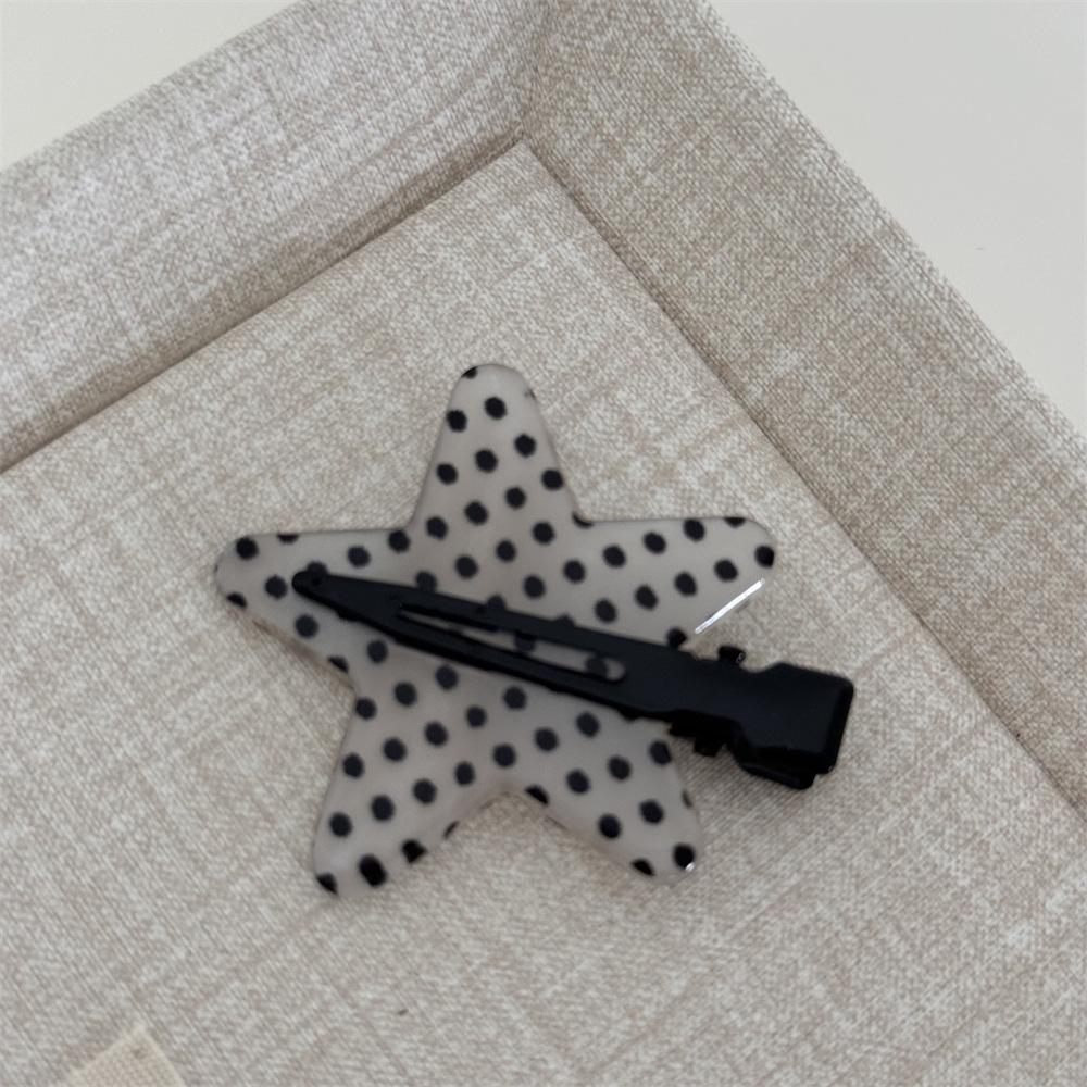 1pair Academy Style Bangs Clips Black White Polka Dot Hairclip Texture Side Clip Hairclip Sweet and Cute Side Clip Hairaccessory
