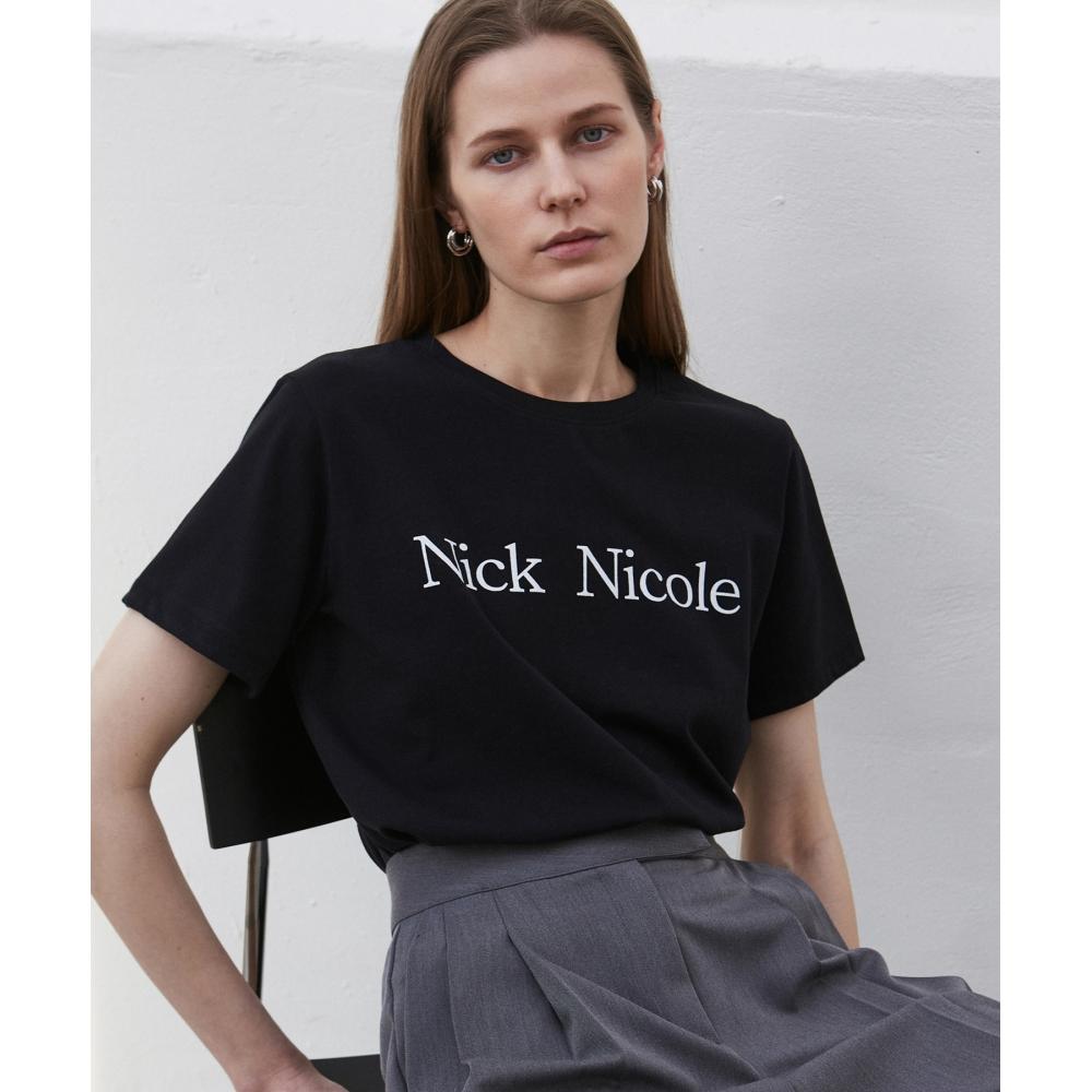 

NICKNICOLE NICOLE CLASSIC REGULAR TEEBLACK