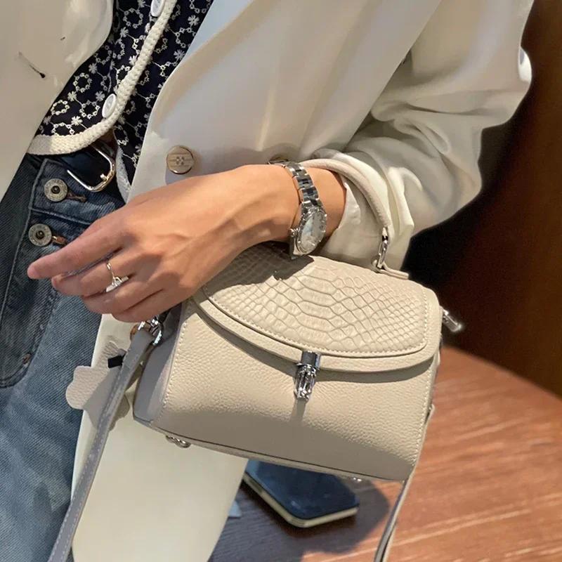 Female Cowhide Versatile Handbag Women Cow Real Leather Crossbody Bag Ladies Retro Fashi Temperament Square Shoulder Bag Purse