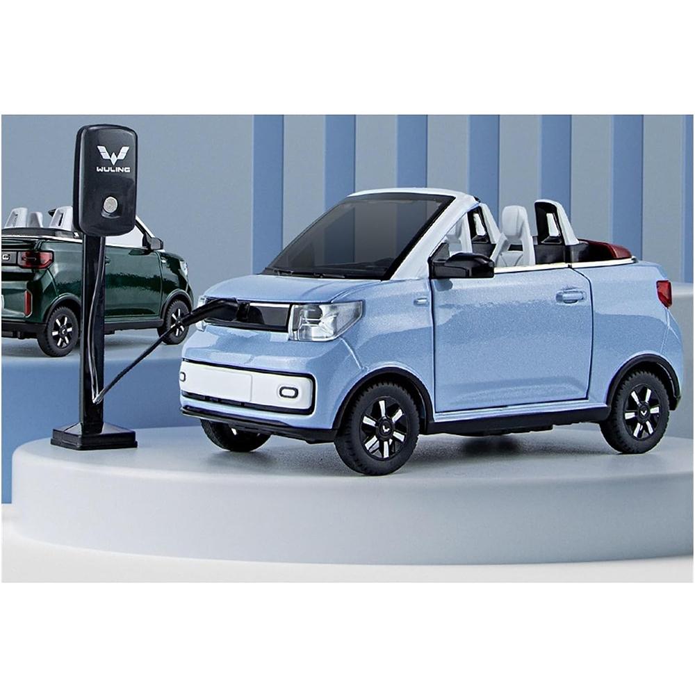1/24 Scale WuLing MINI EV Simulation Car Decoration,Alloy Die Cast Truck Static Electricity Can Open The Door Toy Car Adult Gift for Collection Lovers