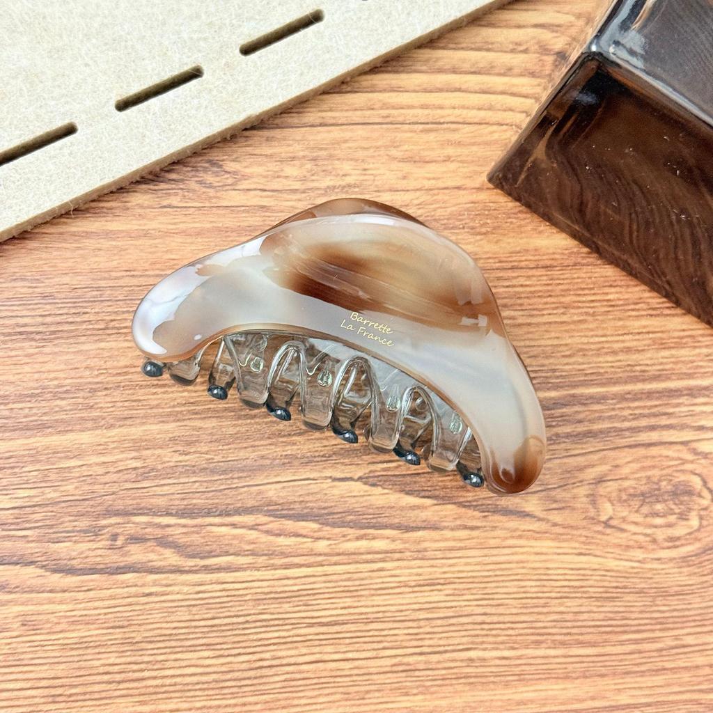 Medium Imitation Acetate Claw Clip for Back-of-Head Bun - Simple Shark Hair Accessory