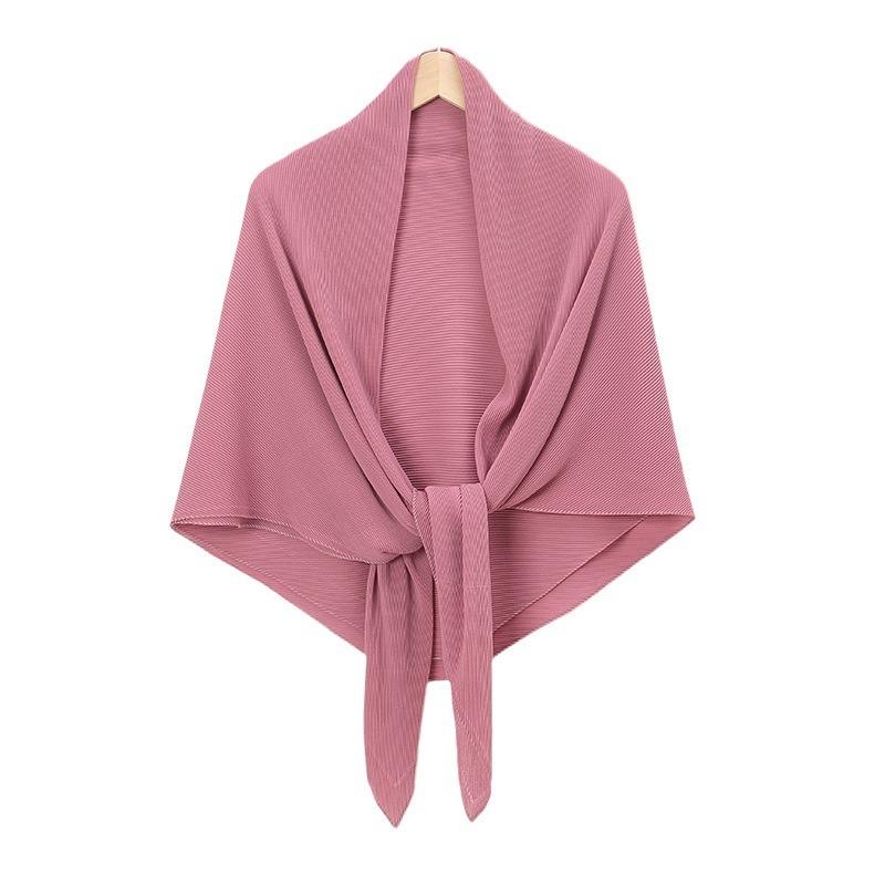 New solid color pearl chiffon wrinkled large square scarf fashionable Malaysia Indonesia solid color wrinkled headscarf scarf
