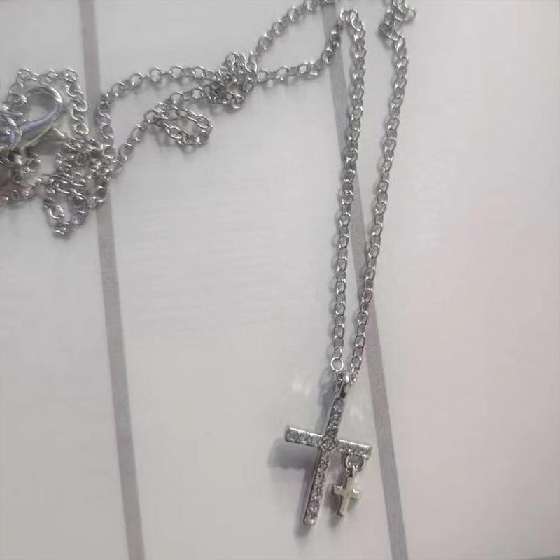 Trend Sweet And Cool Artificial Diamond Cross Pendant Pearl Personality Cool Wild Collarbone Chain Necklace Gift