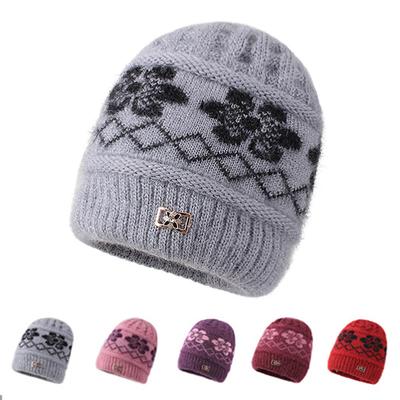 Autumn and Winter New Style Jacquard Plus Velvet Thickened Women's Hat Warm Pullover Hat Ski Hat Mother Knitted Hat