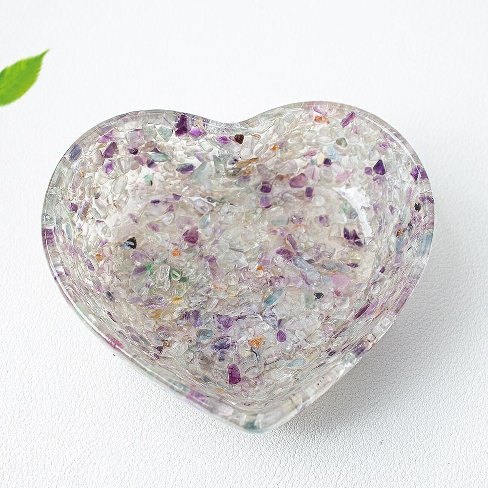 Piatto a Cuore in Resina con Riempimento di Cristallo Naturale per Arredamento Casa e Regalo