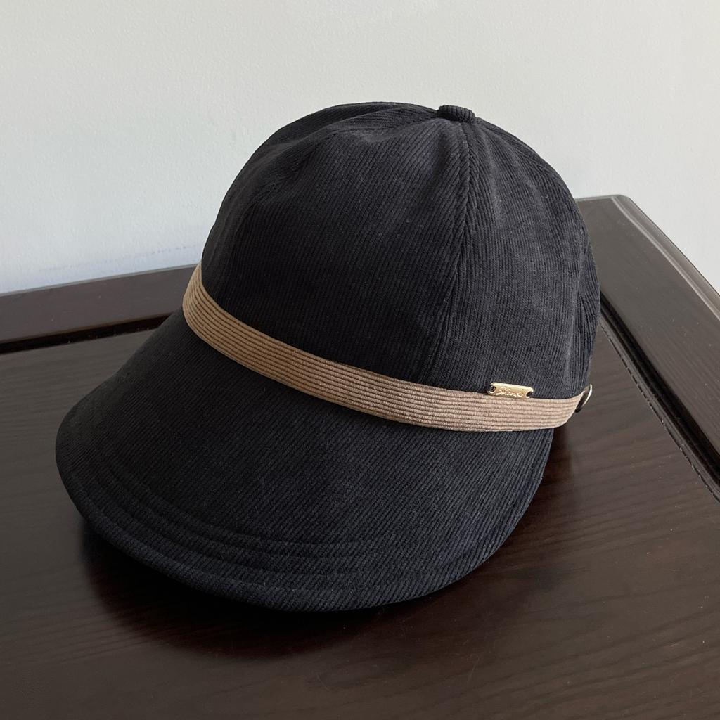 Women's Autumn and Winter Fashion Peaked Cap with Large Brim Small Face Fashionable Versatile  Foreign Style  Corduroy Hat with Hanging Earmuffs