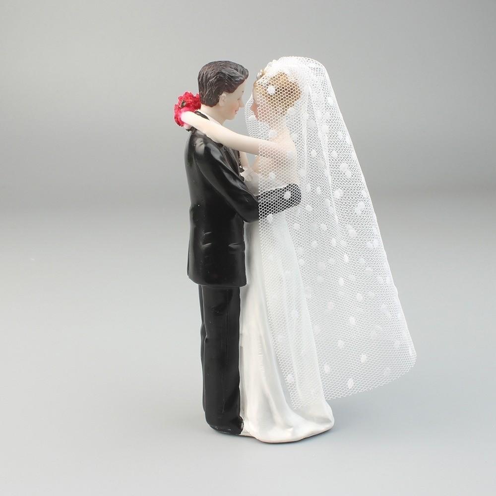 Elegant Design Couple Wedding Cake Topper Romantic Style Safe Decoration Cake Decorating Resin Creative Bride Groom Figurine