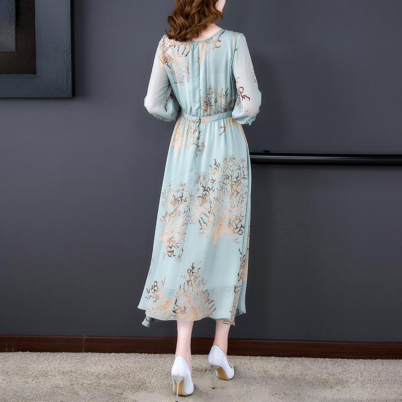 New Summer Silk Dress with Gentle Waist-hugging French Mulberry Silk Floral Skirt Feel Temperament Long Skirt
