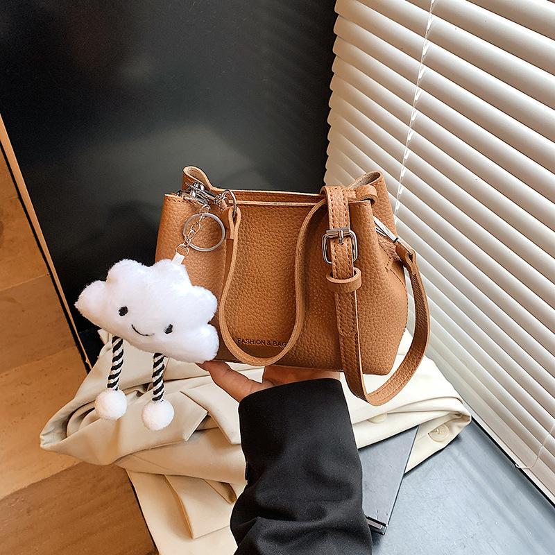 Bag women's summer new niche casual portable bucket bag fashionable simple shoulder bag messenger bag