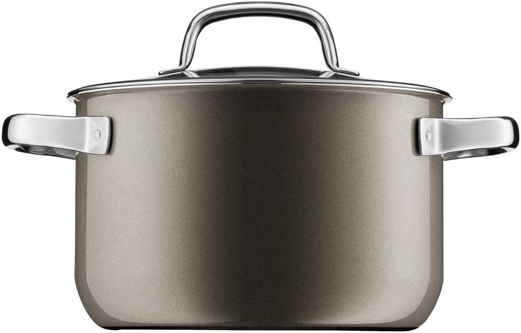 Кастрюля WMF Fusion Tech High 20 см DR IH, совместимая с газовым огнем, безводная, W0514375290 (Темная латунь)