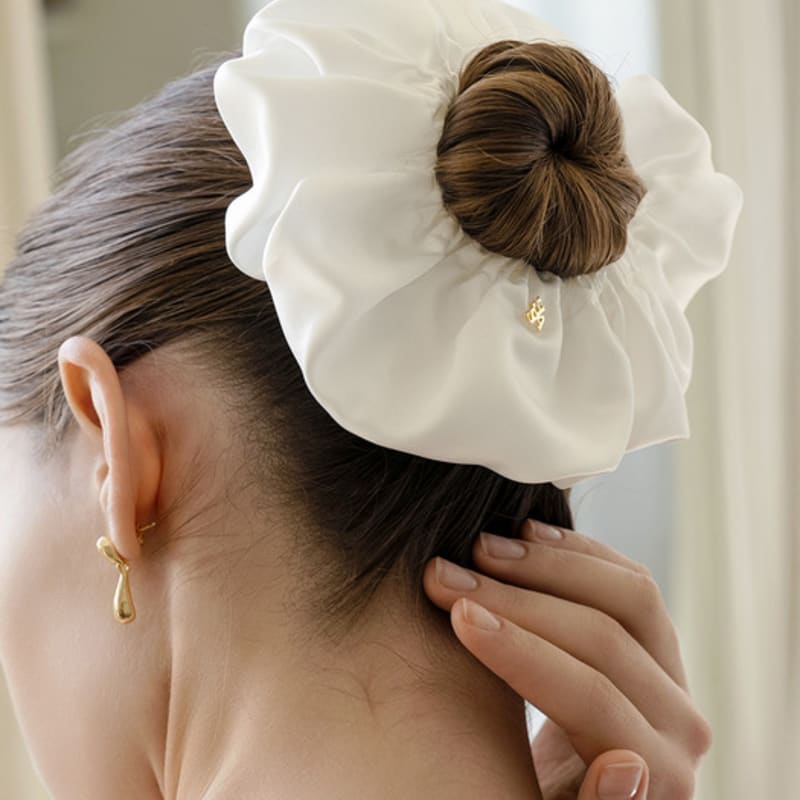 HAS HDM004 Classic big shirring satin scrunchie