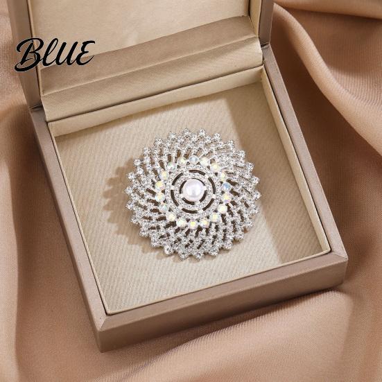 Brooch Pin Sunflower for Women Rhinestones Inlaid Badge Decorative Collar