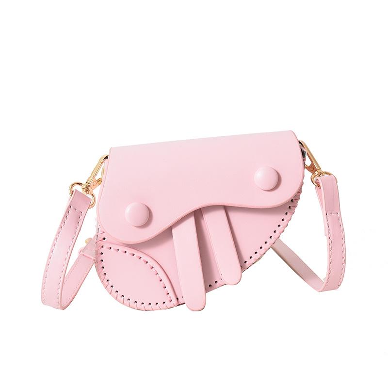 New messenger bag fashion Internet celebrity foreign style girl saddle bag accessories bag change makeup storage bag handmade material bag