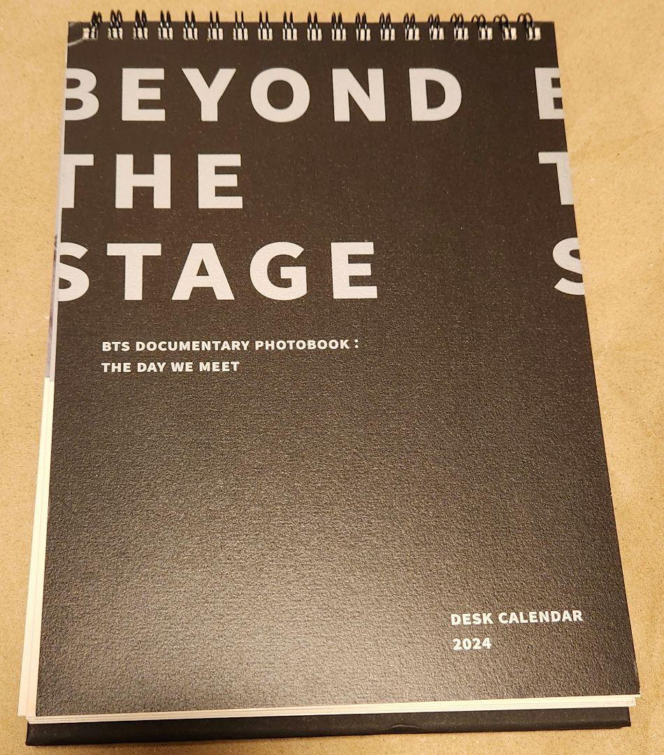 

[USED] BTS BEYOND THE STAGE Bonus Calendar 2024