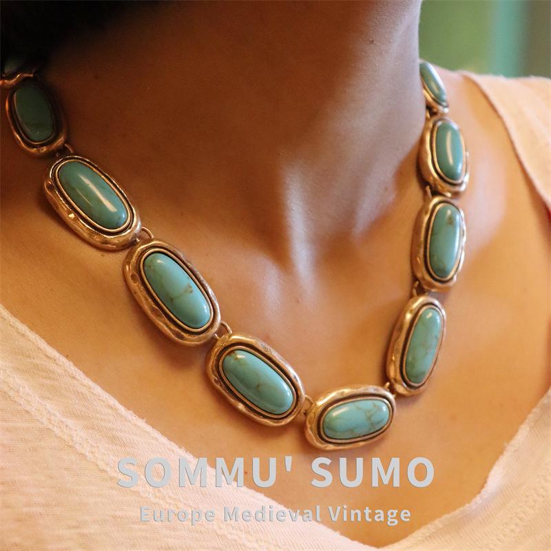 

Винтажный комплект ожерелья из зеленой бирюзы и серебряных серег-игл для женщин