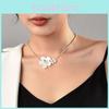 Elegant Floral Cluster Necklace For Women With Stylish Gold And Silver Accents