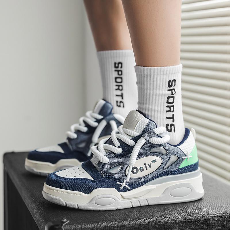 New Men Leather Shoes Casual Sneakers Spring Autumn Mens Vulcanized Shoes High Quality Breathable Comfortable Flat Lace Up