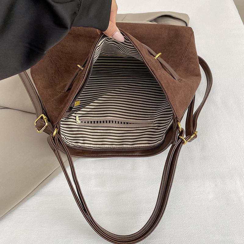 Suede Shoulder Bag for Women Fashion Hobo Handbag with Adjustable Strap