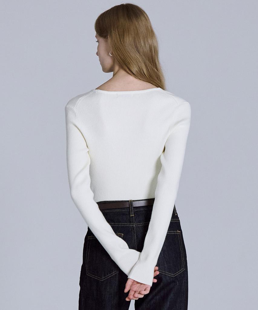 BASIC HOUSE Women'S Square Neck Long Sleeve Sweater Ivory Lykt7204