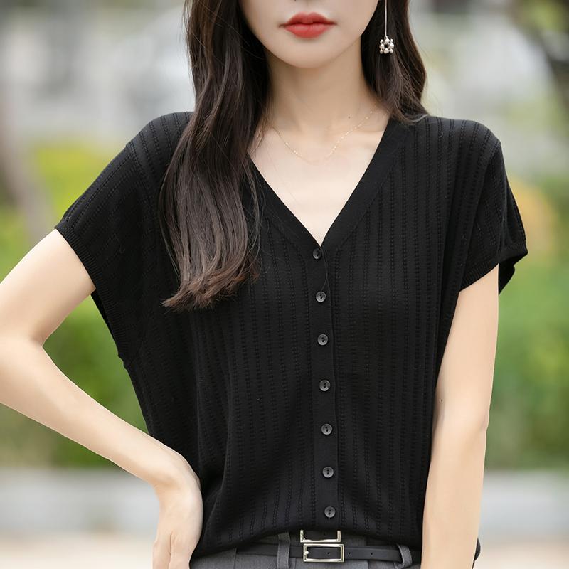 Dámský lehký kardigan z 50% vlny a 50% morušového hedvábí - všestranný úplet na 4 sezóny pro celoroční pohodlí a styl