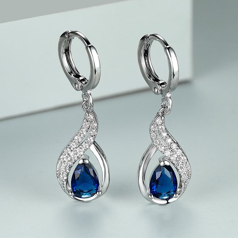 Teardrop Zircon Diamond Stud Earrings: Elegant, Simple, and Versatile Jewelry for Women