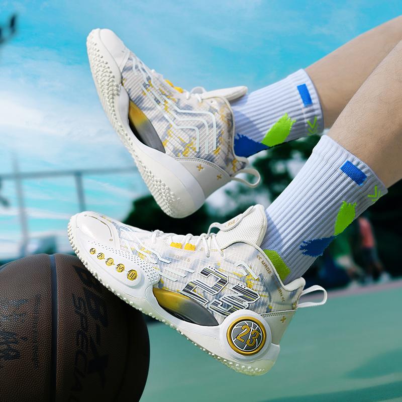 Basketkängor för strid herr nätyta andningsbara halkfria stötdämpande student glow-in-the-dark sportskor