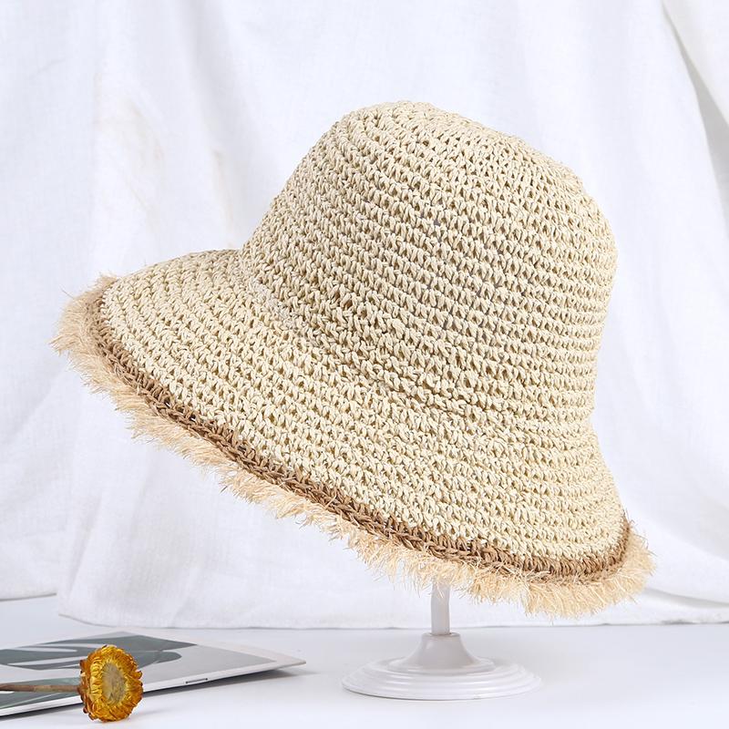 

2026 New Women Handmade Fringed Straw Hat Summer Versatile Solid Foldable Outing Beach Side Hat Sun Protection Hats for Ladies бежевий