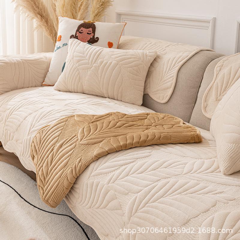 

Plush Sofa Cushion, Non-Slip And Thickened Winter Seat Cushion, All-Inclusive Universal Cover Towel, Universal In All Seasons, Simple Milk Fleece 70*70cm