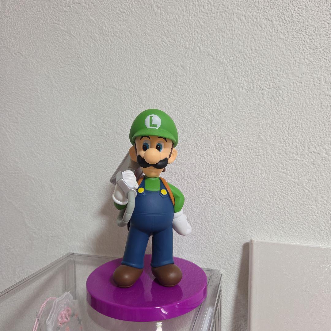 

[USED] Luigi figure, approx. 15cm, with stand