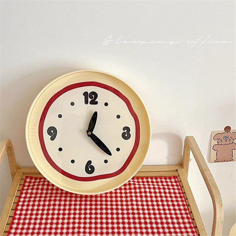 Modern Cream Style Silent Wall Clock for Living and Study Rooms