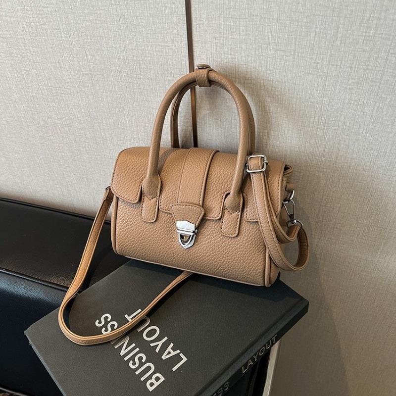 New high-end fashion temperament portable women casual simple versatile commuter messenger small square bag