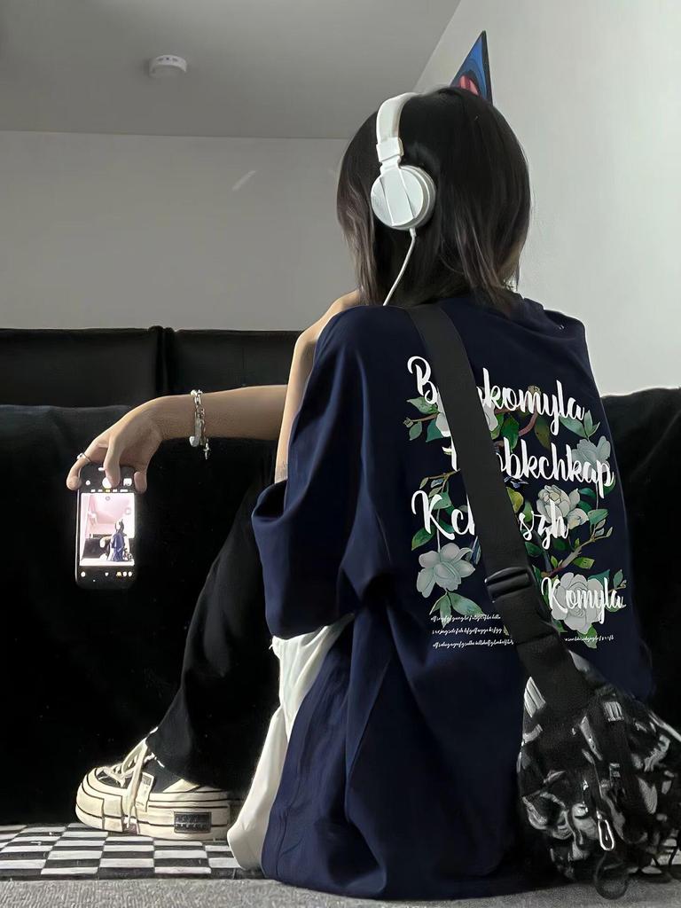 Harajuku Style Green Ink Print Loose Casual Short Sleeve T-shirt for Women