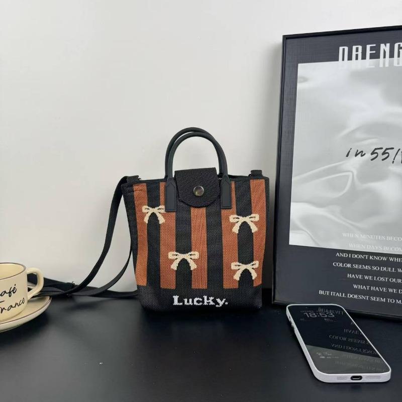 New knitted mobile phone bag, high-end handbag, women's messenger bag, adjustable versatile, convenient and large-capacity bag