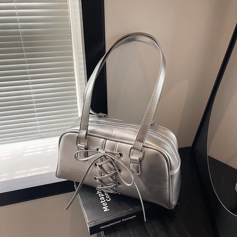 Bow Spice Girl Underarm Bag Women's 2025 New Autumn and Winter Tote Bag Shoulder Bowling Pillow Bag Commuter Bag