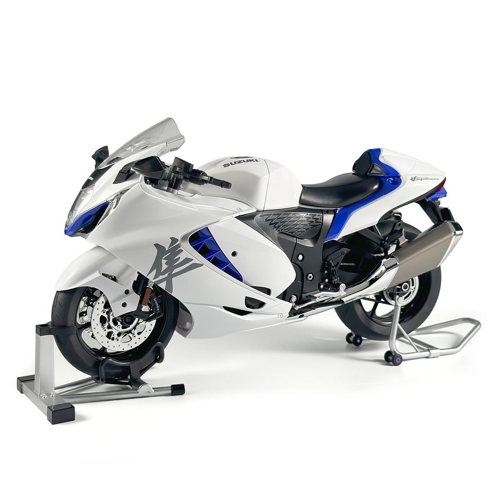 1/6 Suzuki Hayabusa Cool Alloy Motorcycle Model, Cool Sound and Light, Exhaust Pipe Sprayable, The Best Collection for Motorcycle Enthusiasts