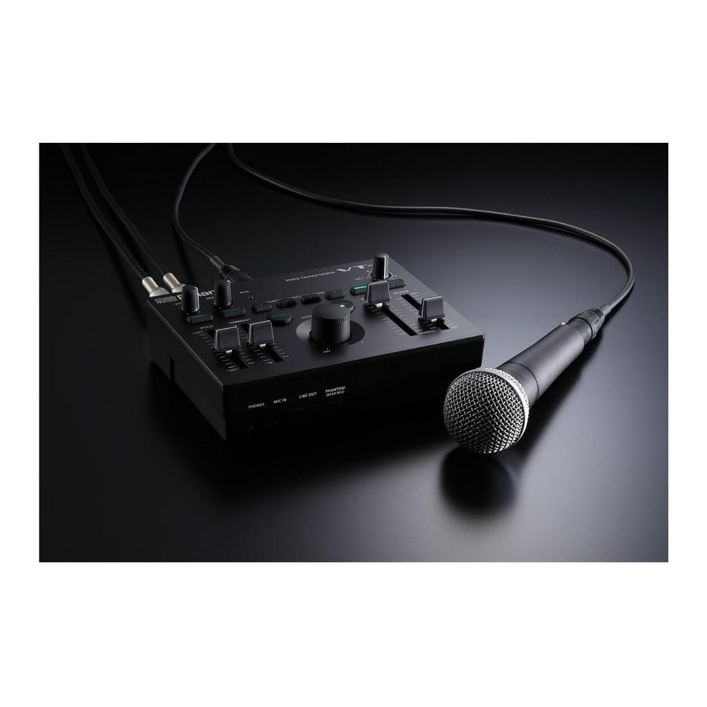 Roland Voice Transformer Voice Changer Voice Effects Pitch Control for Streaming Equipment VT-4 Vocals/Live Performances/Streaming/Vtuber/Podcasts