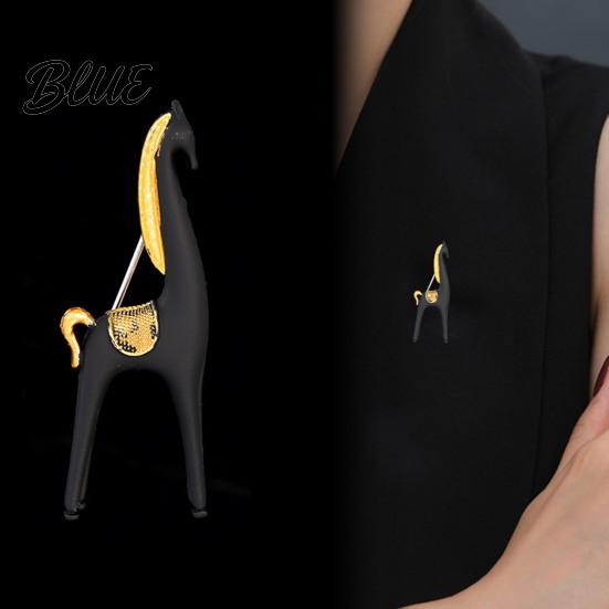 Simple Horse Design Accessory Minimalist Brooch White Black Alloy Lapel