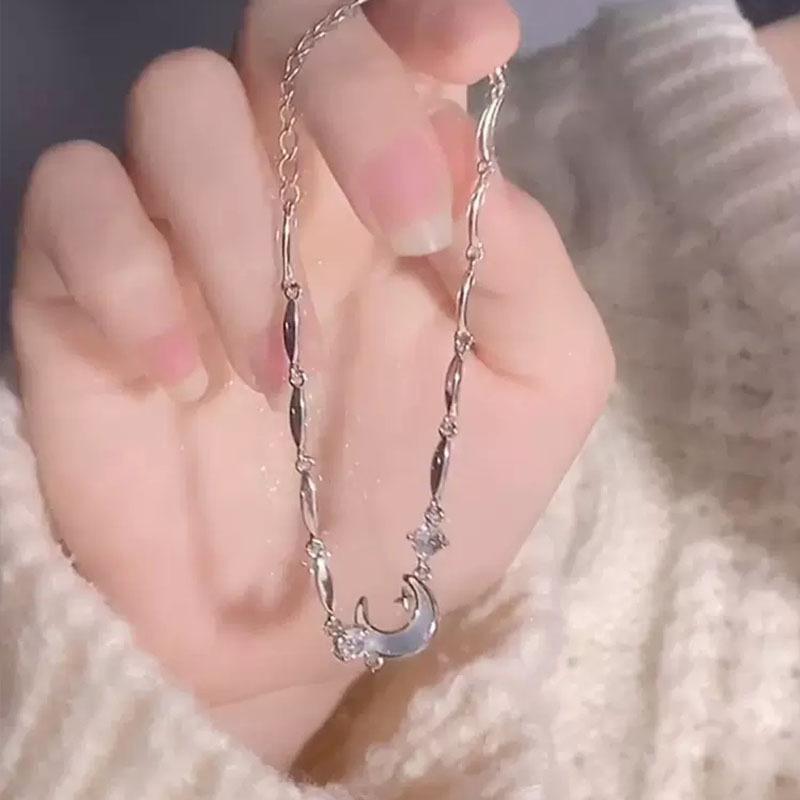 Moon Bracelet Women'S Light Luxury Niche High-End Sense Exquisite Cold Sense Personality Versatile Korean Version Girlfriend Jewelry