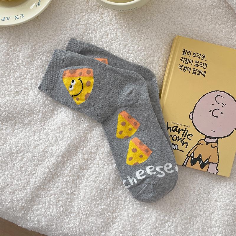 

Корейские женские носки до середины икры - Милый мультяшный дизайн с пиццей, печеньем, сырным печеньем One Size