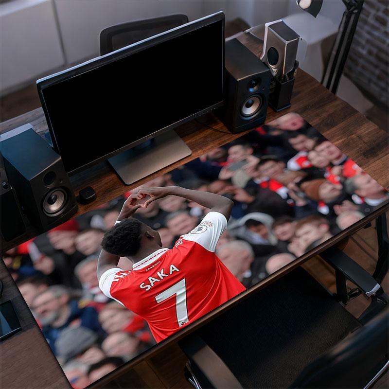 Saka Mouse Pad, Large Gaming Desk Mat, Non-slip XXL Mousepad for Laptop & Tablet, Mini PC Playmat with Stitched Edges