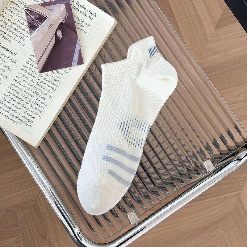 5 Pairs Set Spring and Summer Mesh Thin Sports Socks Men s Boat Socks Waist Ear Socks Cotton Breathable Striped Korean Men s Socks 5 pairs One size fits all