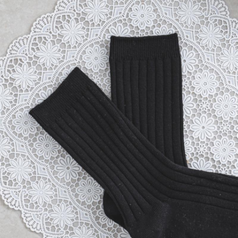 Monfoot Women S Wide Ribbed Long Neck SockS Black