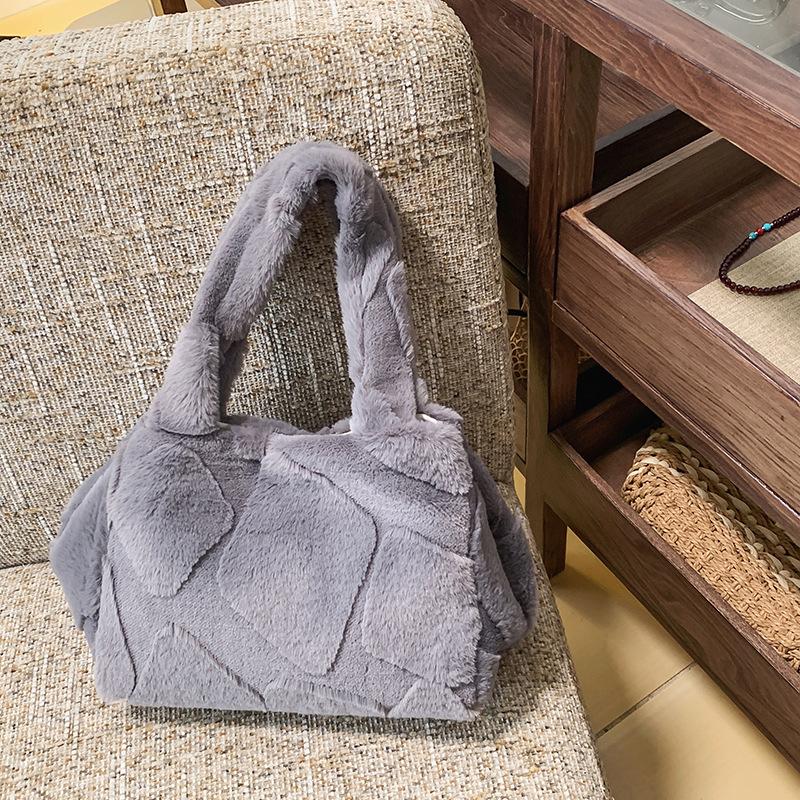 Premium Hair Bag Women's Autumn and Winter New Casual Plush Shoulder Bag Commuter Tote Bag